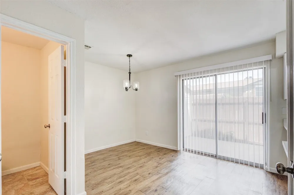 910 Cedar Terrace #910 Cedar Hill, TX 75104