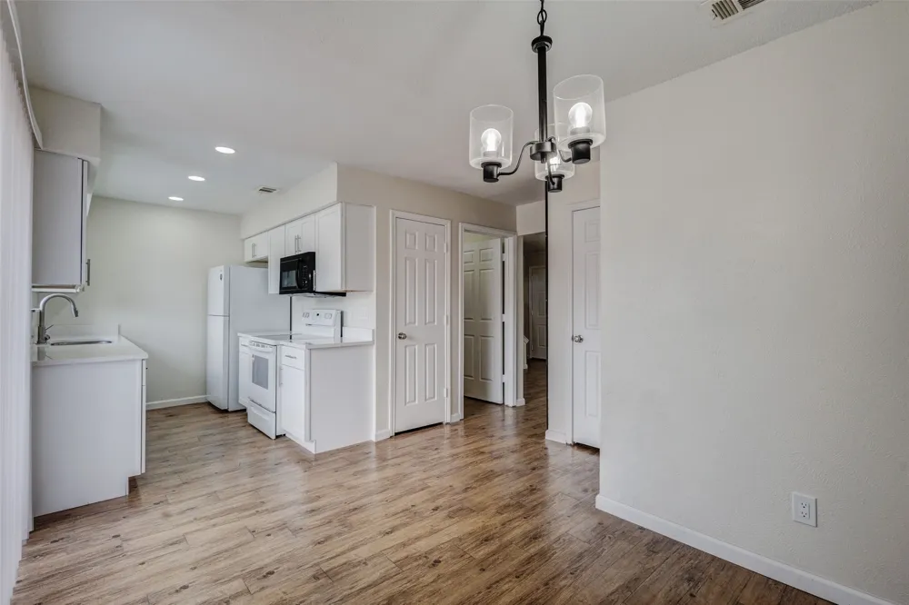 910 Cedar Terrace #910 Cedar Hill, TX 75104