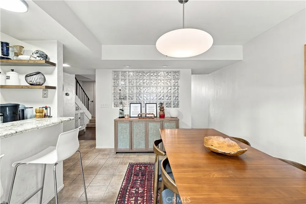 27511 Endeavor St Agoura Hills, CA 91301
