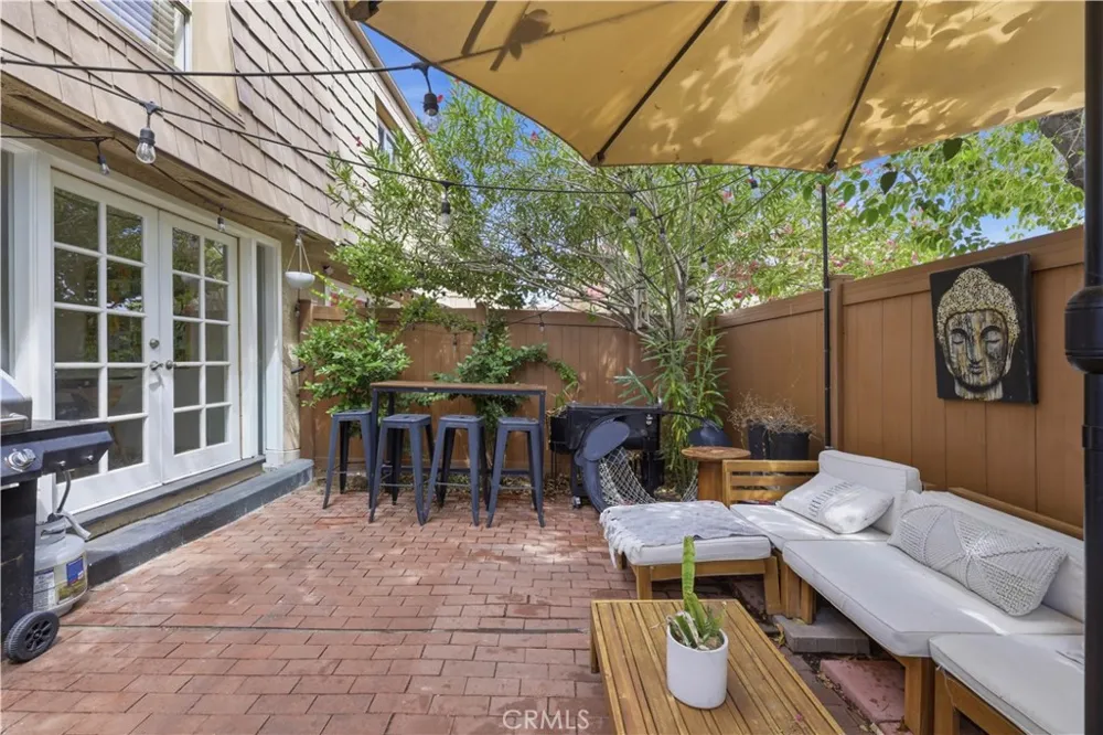 27511 Endeavor St Agoura Hills, CA 91301