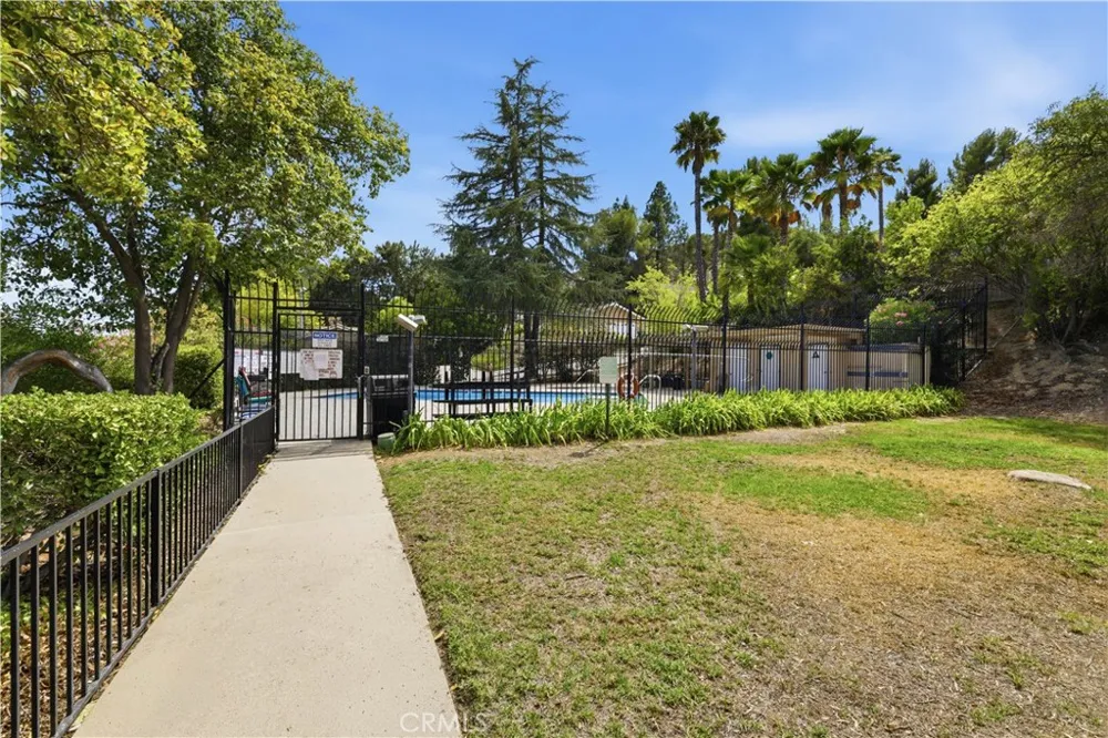 27511 Endeavor St Agoura Hills, CA 91301