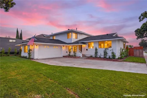 1482 Grand