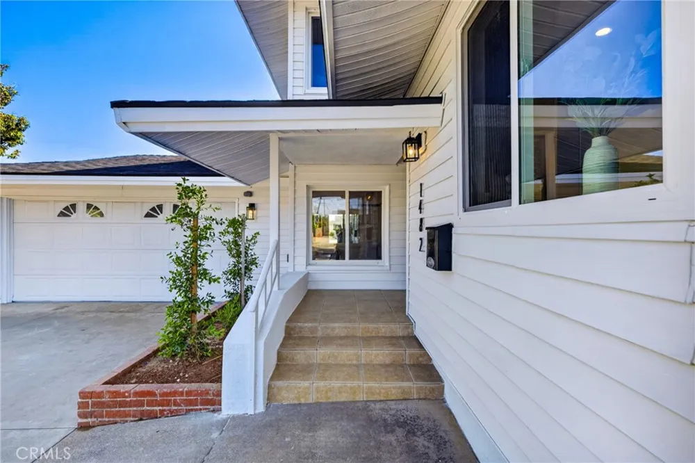 1482 Grand Orange, CA 92867