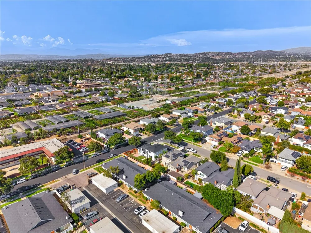 1482 Grand Orange, CA 92867