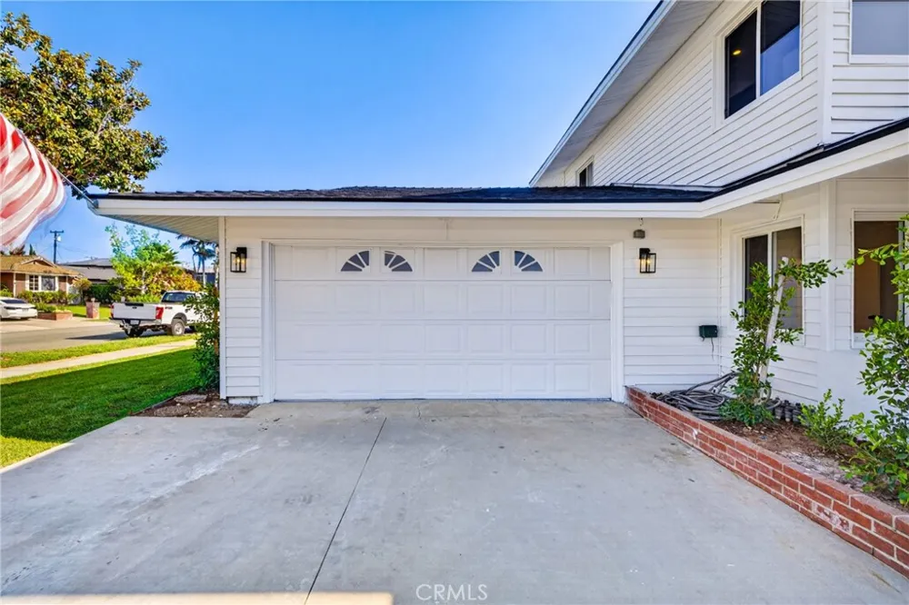 1482 Grand Orange, CA 92867