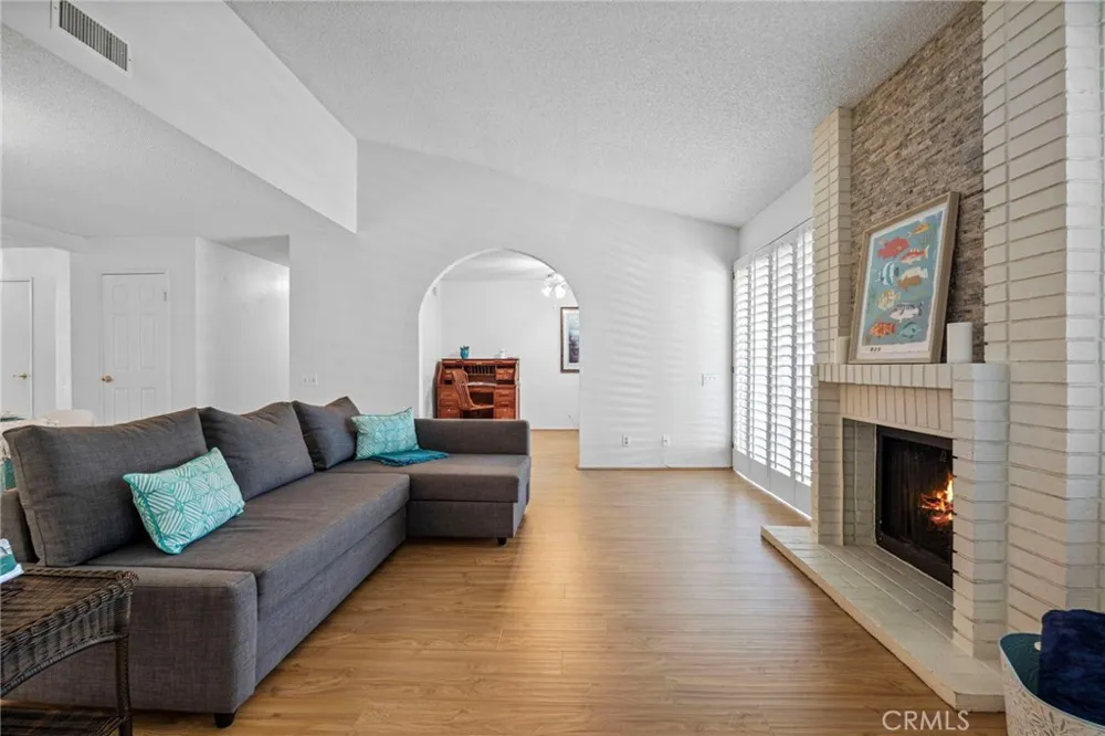 28242 Zarza Mission Viejo, CA 92692