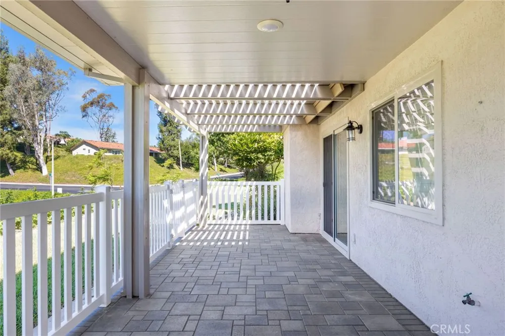 28242 Zarza Mission Viejo, CA 92692