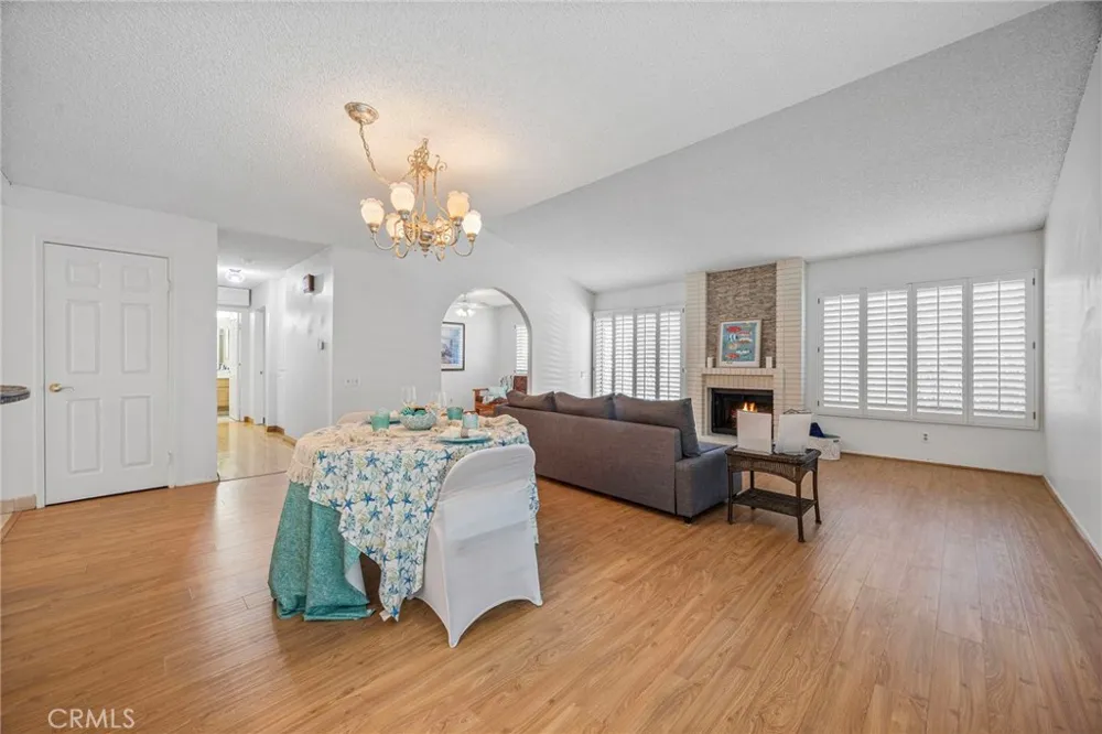 28242 Zarza Mission Viejo, CA 92692