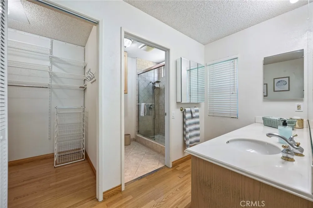 28242 Zarza Mission Viejo, CA 92692