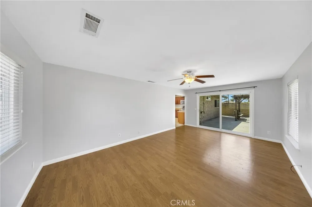 2158 HOLLY AVE Ontario, CA 91762