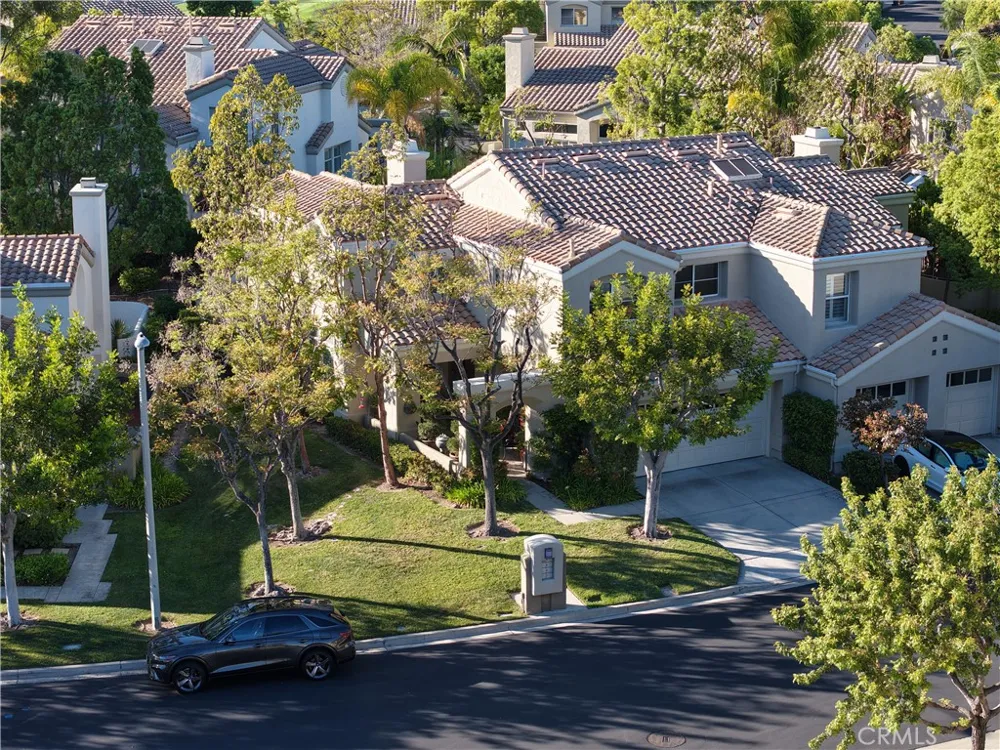 33 Calle Del Norte Rancho Santa Margarita, CA 92688