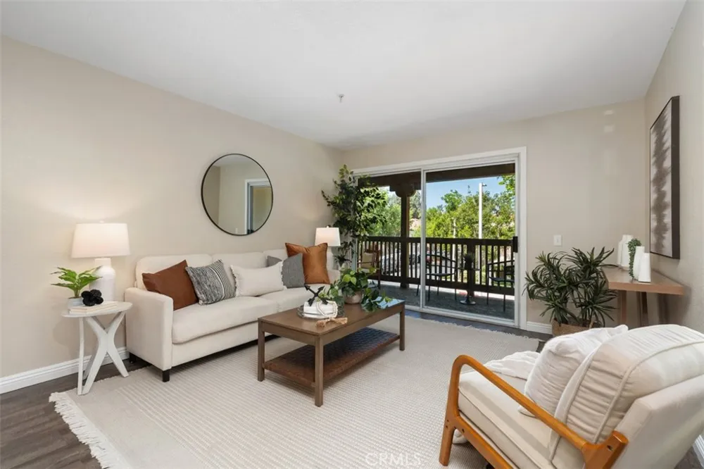 227 S Cross Creek #D Orange, CA 92869