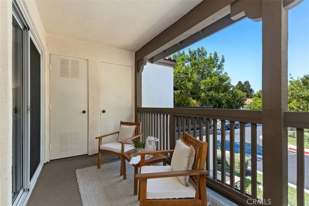 227 S Cross Creek #D Orange, CA 92869