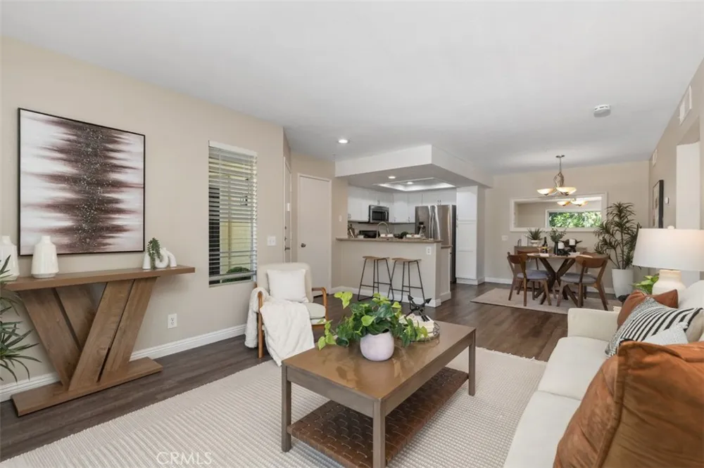 227 S Cross Creek #D Orange, CA 92869