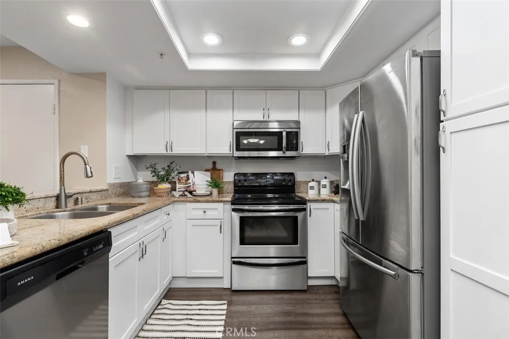227 S Cross Creek #D Orange, CA 92869