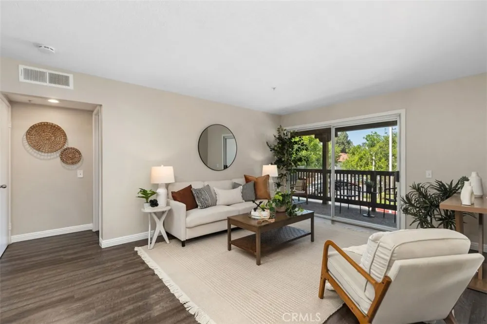 227 S Cross Creek #D Orange, CA 92869