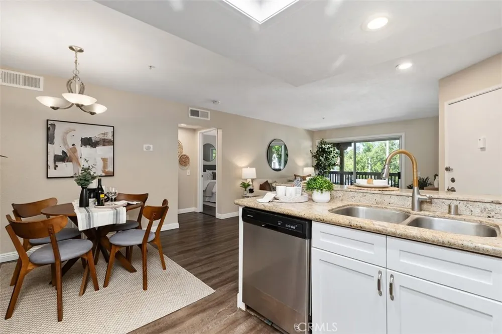 227 S Cross Creek #D Orange, CA 92869