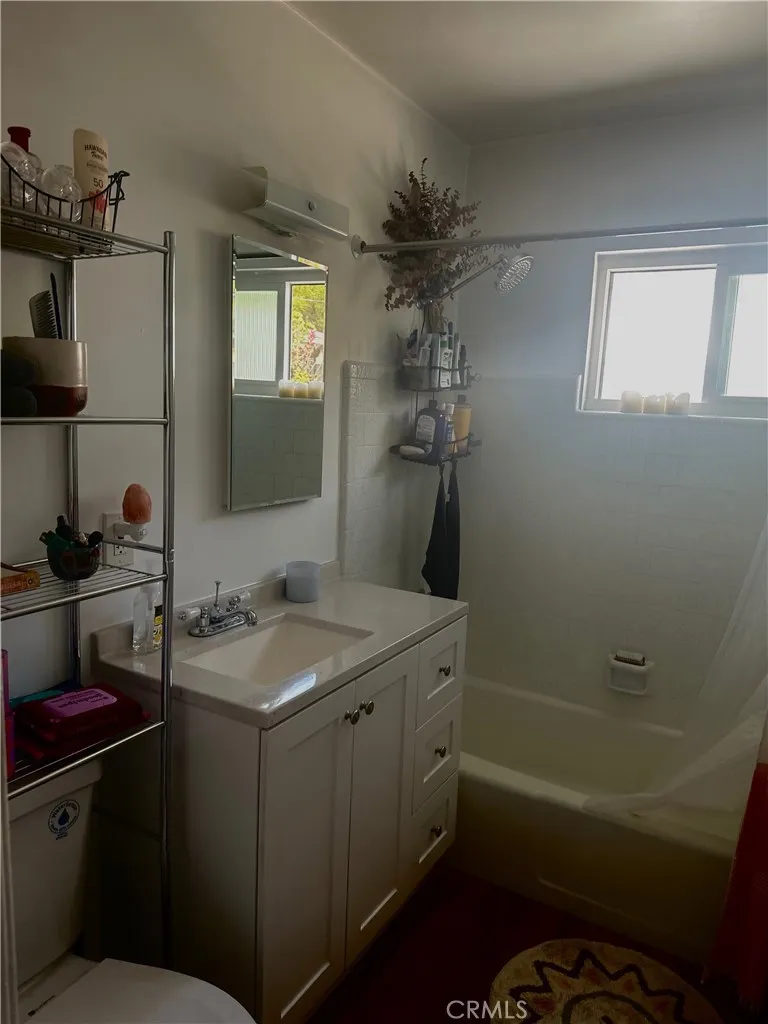 704 W 30th Street San Pedro, CA 90731