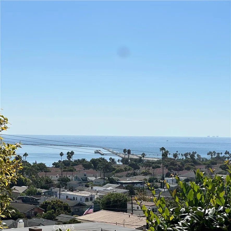 704 W 30th Street San Pedro, CA 90731