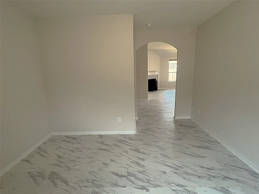 96 Jessica Drive Dayton, TX 77535