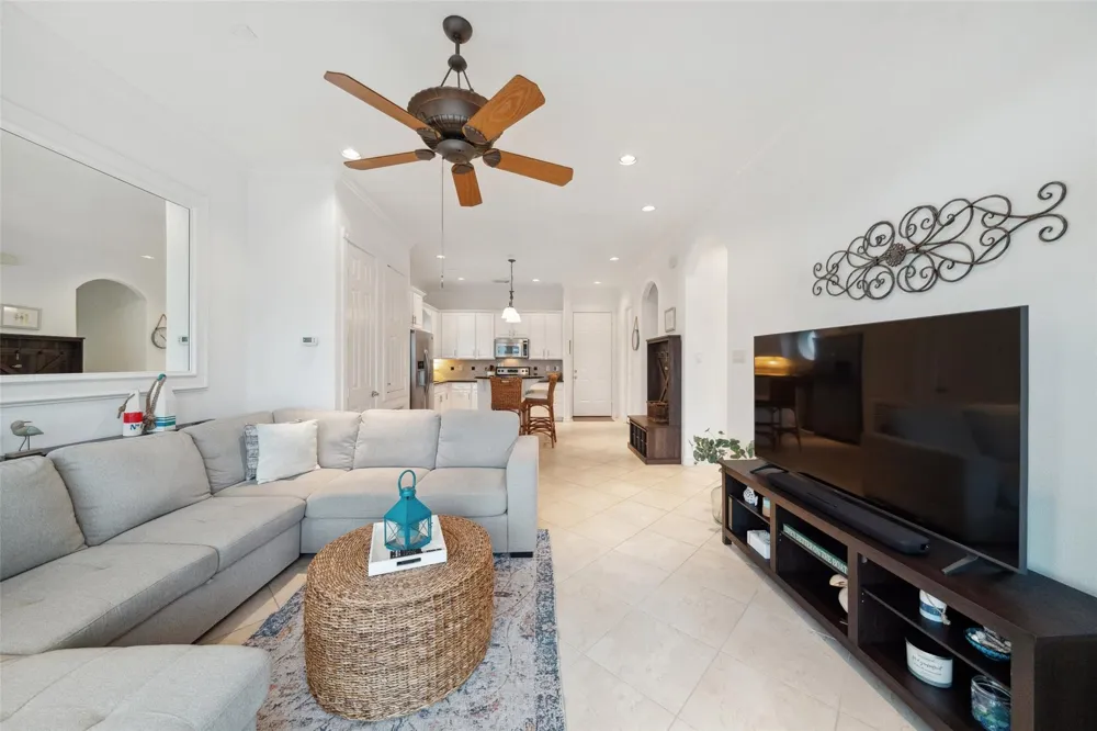168 Lake Point Boulevard #D204 Conroe, TX 77356