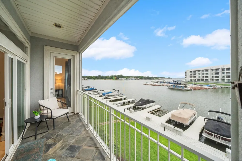 168 Lake Point Boulevard #D204 Conroe, TX 77356