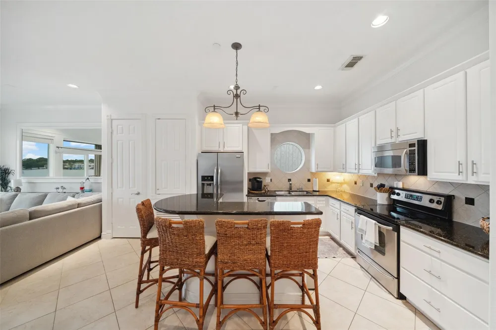 168 Lake Point Boulevard #D204 Conroe, TX 77356