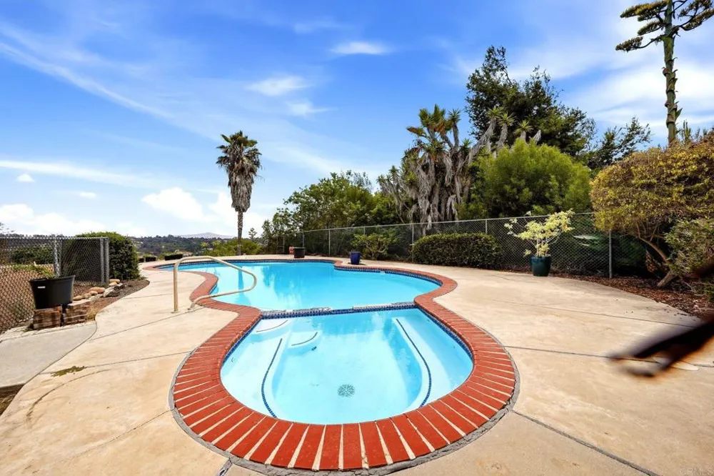 293 Via Del Cerrito Encinitas, CA 92024