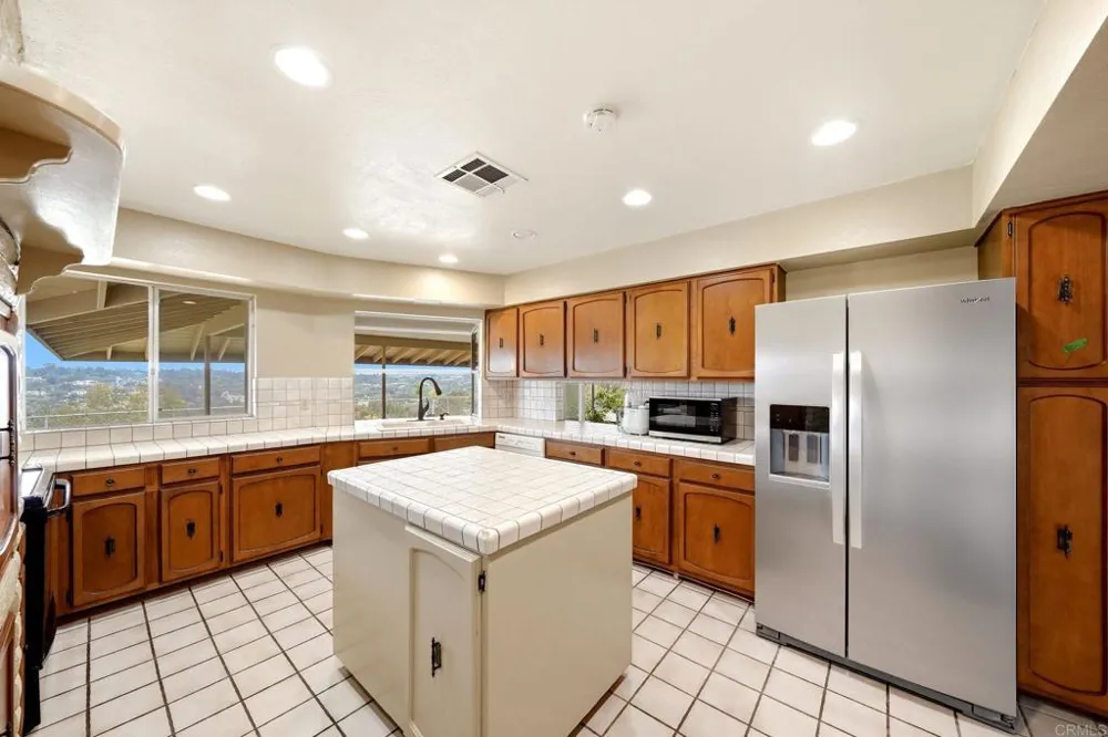 293 Via Del Cerrito Encinitas, CA 92024