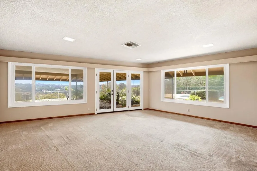 293 Via Del Cerrito Encinitas, CA 92024