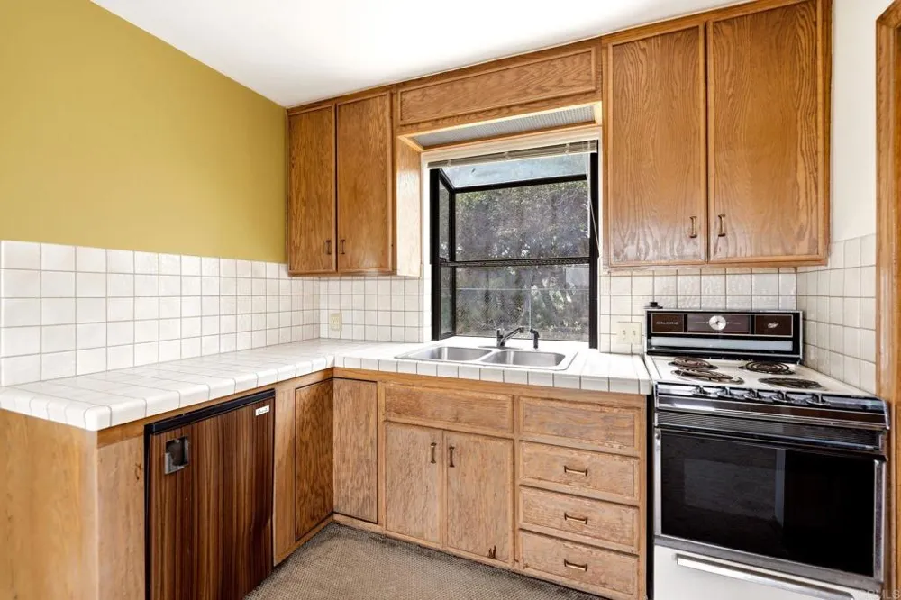 293 Via Del Cerrito Encinitas, CA 92024