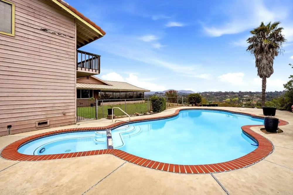 293 Via Del Cerrito Encinitas, CA 92024