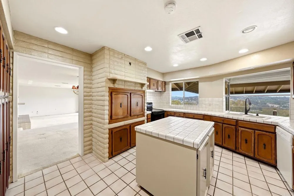 293 Via Del Cerrito Encinitas, CA 92024