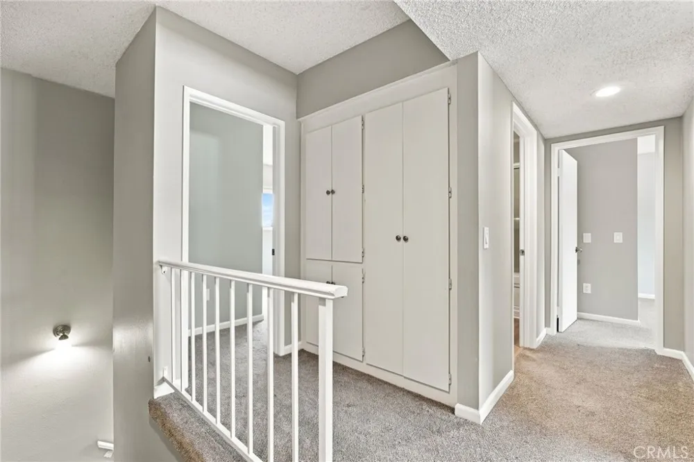 21900 Roscoe Boulevard #8 Canoga Park, CA 91304