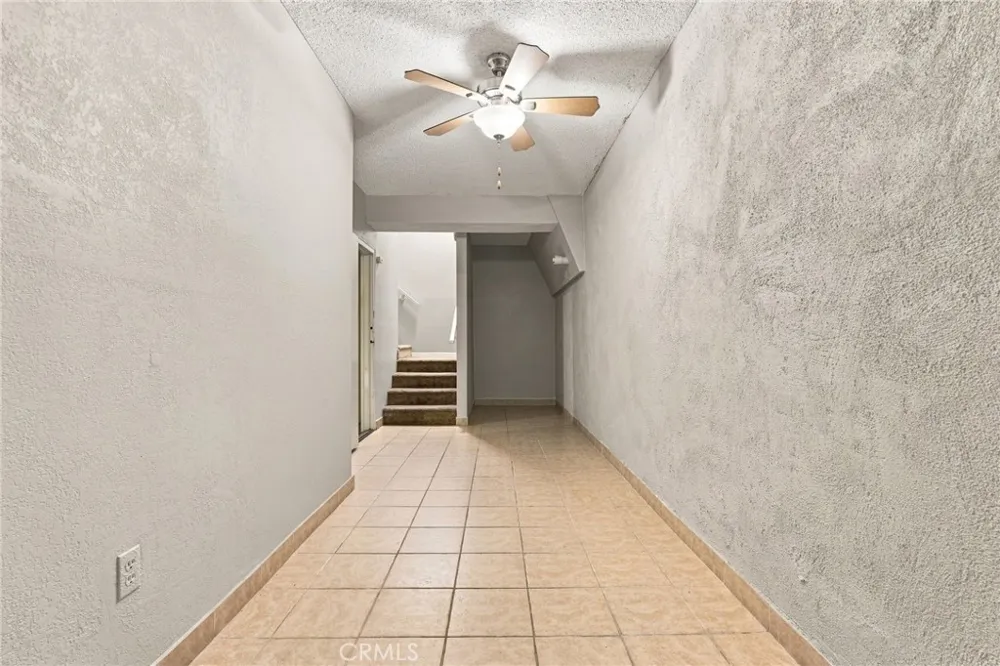 21900 Roscoe Boulevard #8 Canoga Park, CA 91304