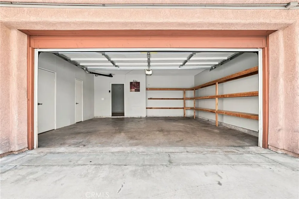 21900 Roscoe Boulevard #8 Canoga Park, CA 91304
