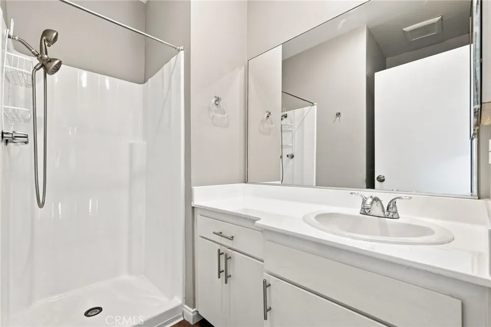 21900 Roscoe Boulevard #8 Canoga Park, CA 91304