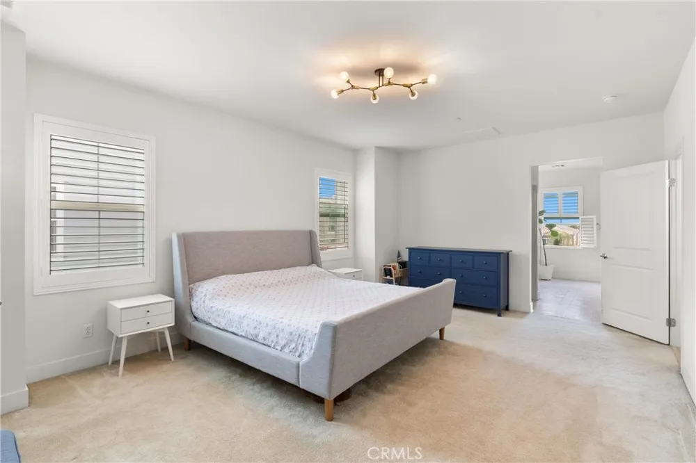 710 W Tribella Court Santa Ana, CA 92703