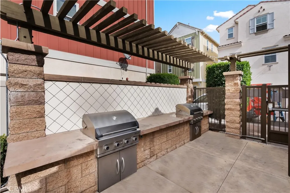 710 W Tribella Court Santa Ana, CA 92703
