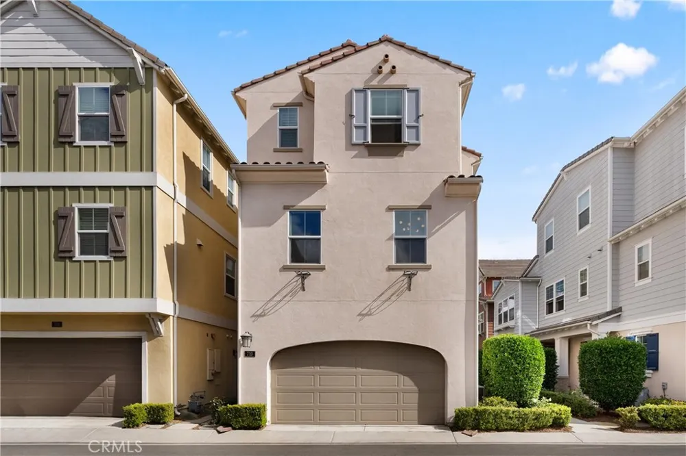 710 W Tribella Court Santa Ana, CA 92703