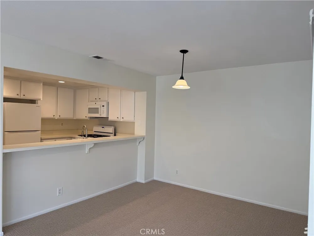 167 Greenfield Irvine, CA 92614