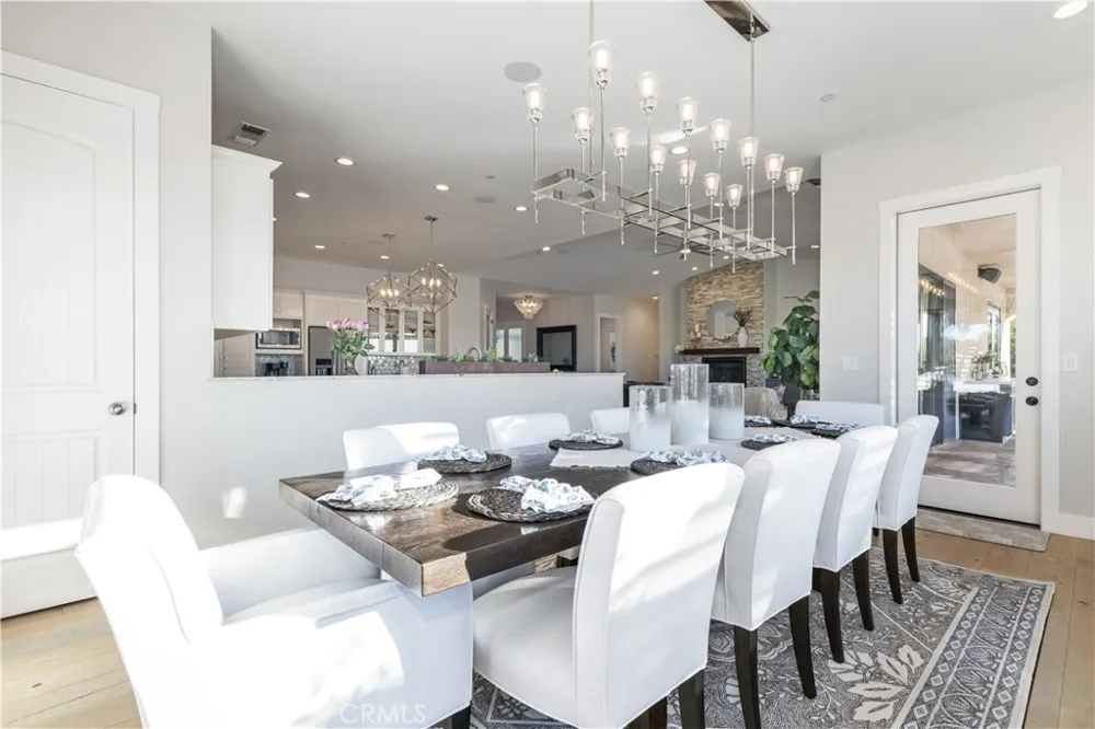 1110 Burnt Rock Way Templeton, CA 93465