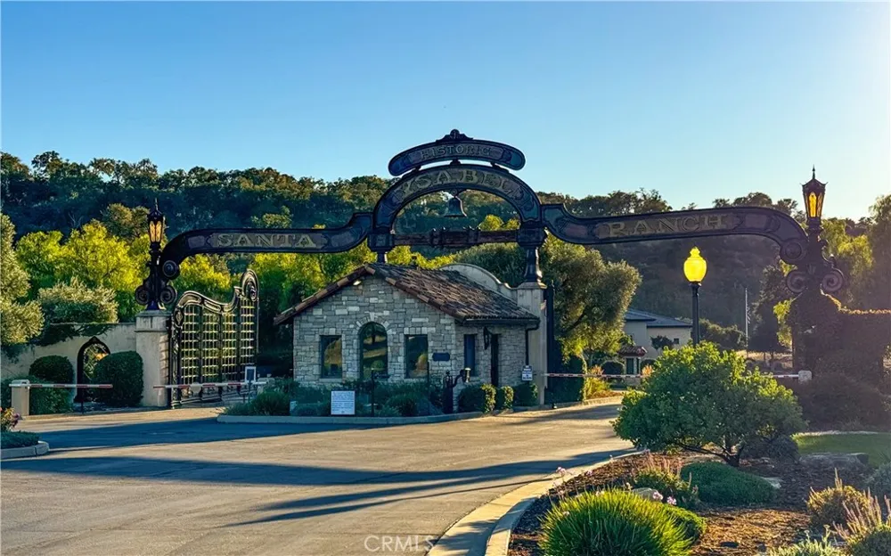 1110 Burnt Rock Way Templeton, CA 93465
