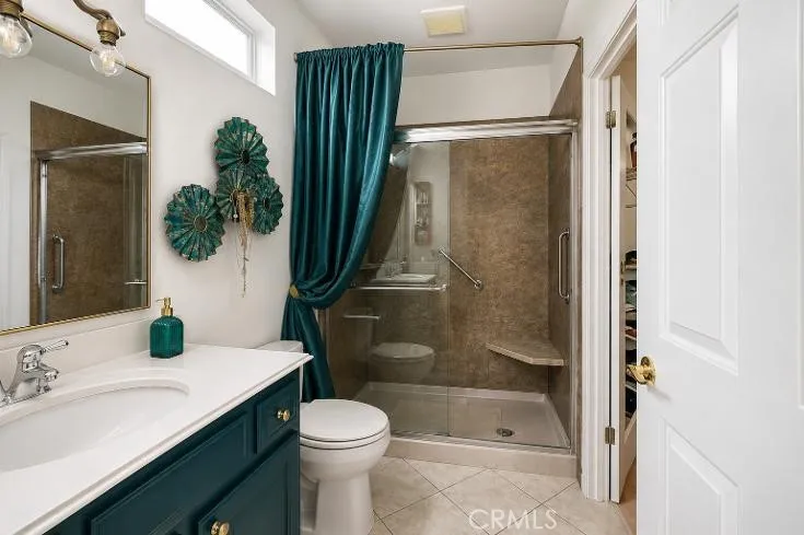 78582 Hampshire Avenue Palm Desert, CA 92211