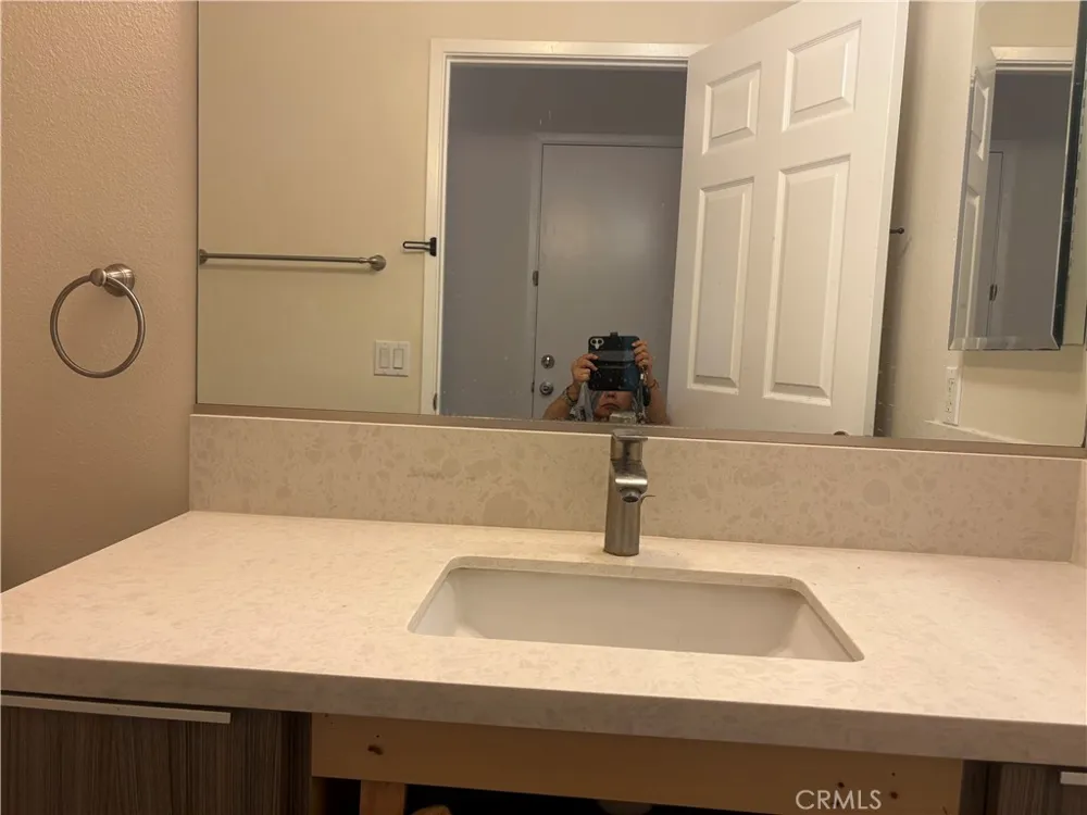 2160 Nadula Hacienda Heights, CA 91745