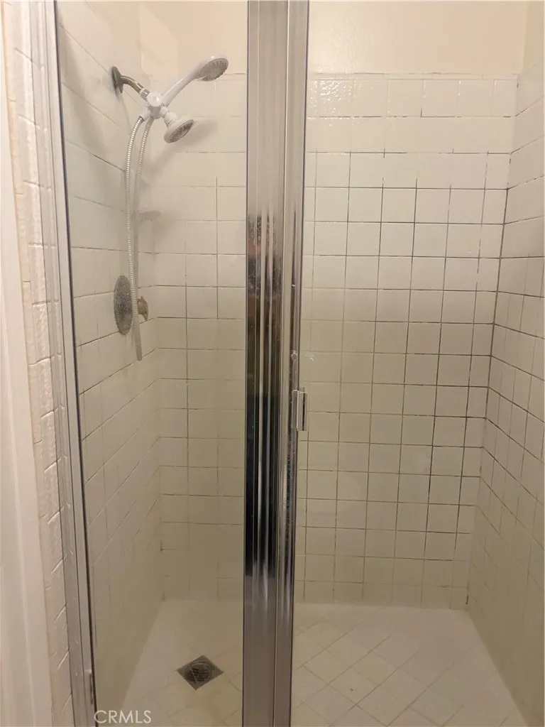 2160 Nadula Hacienda Heights, CA 91745