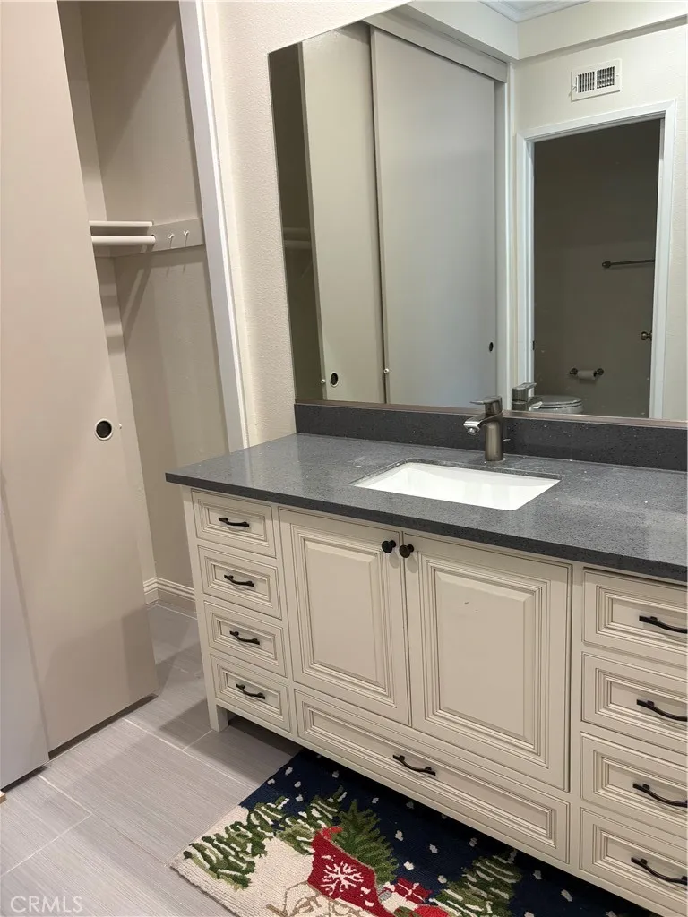 2160 Nadula Hacienda Heights, CA 91745
