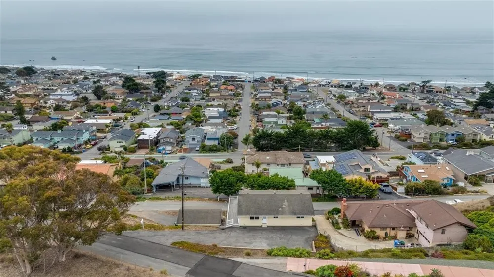 1097 Saint Mary Cayucos, CA 93430