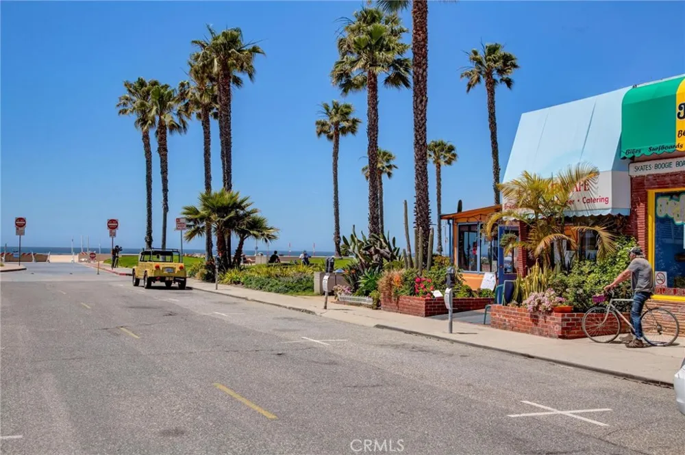 60 18th Street Hermosa Beach, CA 90254