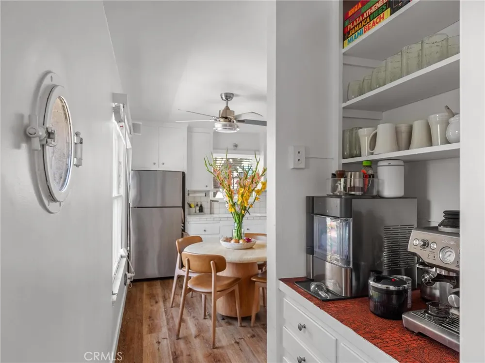 60 18th Street Hermosa Beach, CA 90254